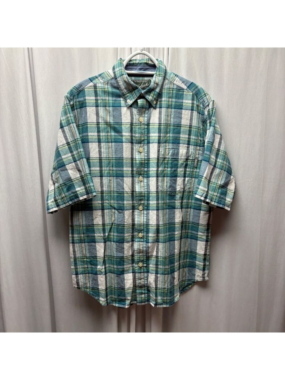 Woolrich Mens Plaid Button Down Shirt Size Medium Teal Cotton Casual Lightweight